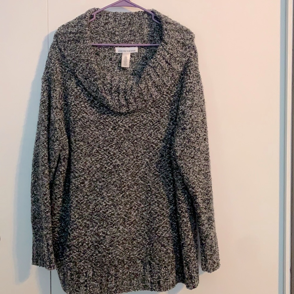 Women’s plus size cowl neck sweater